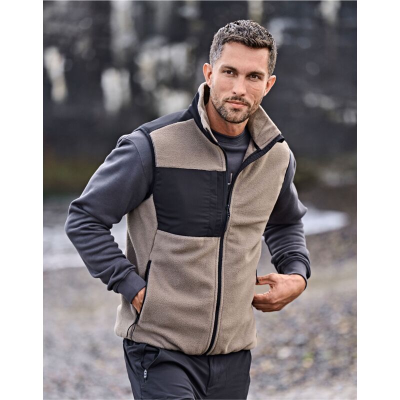 Mountain Fleece Bodywarmer Thumbnail